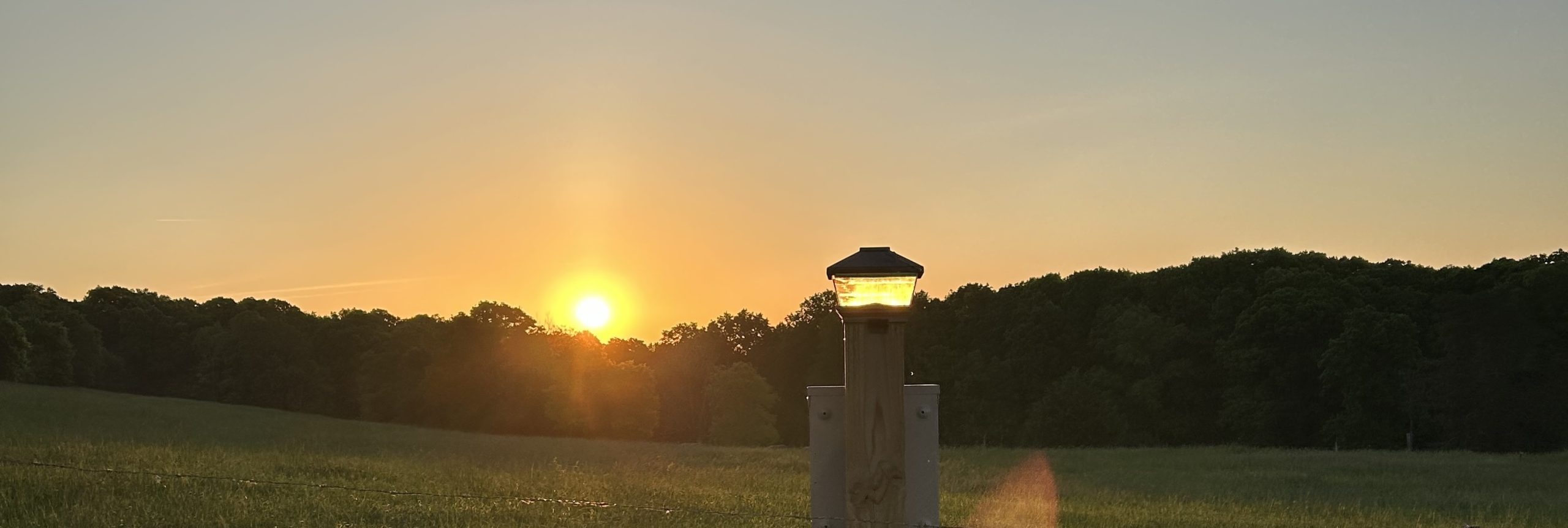 IMG_5414 Highlander Lighthouse Sunrise cropped sky